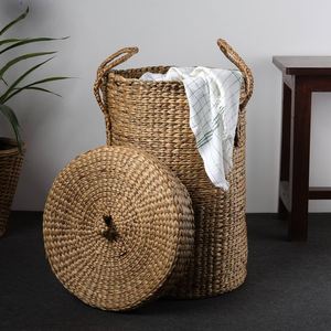 Cesta de ropa de jacinto de agua natural Cesta de lavandería hecha a mano con tapa Fabricante de almacenamiento doméstico ecológico - Product Image 6