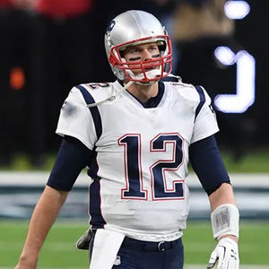 ชุดเสื้อฟุตบอลอเมริกันมาใหม่ชุดแขนสั้นแห้งเร็วระบายอากาศน้ำหนักเบาชื่อทีมออกแบบได้ตามต้องการ - Product Image 4