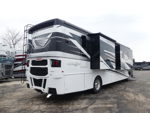 4UZACHFC6SCWE1965 Nouveau 2025 Luxe Classe A Camping-car Diesel Moteur Turbo Intérieur Spacieux avec Extension Coulissante - Product Image 6