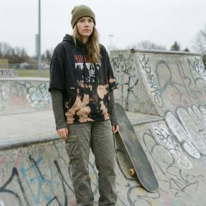 Sudadera con Capucha Negra Desgastada al Sol, Estilo Grunge Y2K, Estampado Gráfico Personalizado, Holgada, Unisex, Retro, Rock, Ropa de Calle, Invierno, Otoño, Felpa - Product Image 2