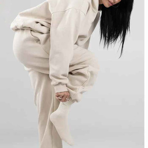 Nueva venta al por mayor recortada chaqueta de mezclilla pantalones de pierna recta conjunto de lavado oscuro de dos piezas de longitud completa botón bordado personalizable sólido - Product Image 1