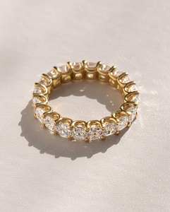 4mm Asscher Cut Diamond Mujer Minimalista Eternity Band | Anillo de bodas Full Eternity | Plata esterlina chapada en oro 18K - Product Image 2
