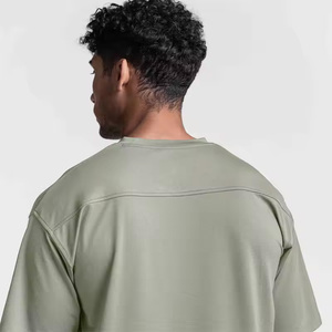 Camisetas de algodón 100% para hombre Cantidad a granel de alta calidad Directo de fábrica Mejor precio Jersey de corte regular en blanco Patrón sólido Alto - Product Image 2