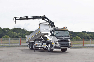 Camion benne Volvo FMX 460 6x4 avec grue Atlas 172.3E, moteur Weichai blanc, hauteur de levage 25m - Product Image 3