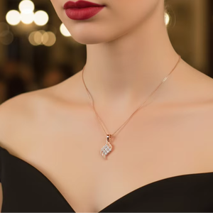 Pendentif en or 14 carats et diamants en grappe inspirés de la nature pour femmes - Product Image 5