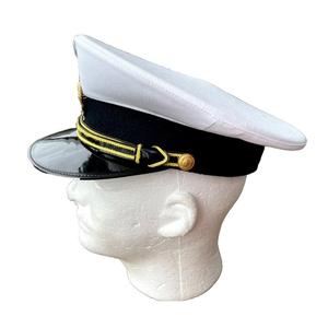 Gorra de visera vintage de los años 50-60 de la Fuerza Armada Argentina para oficina, estilo vestido de verano. - Product Image 4