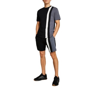 Ensembles de vêtements pour hommes en polyester/coton respirant personnalisés pour l'été, t-shirt à manches courtes, ensembles de jogging 2 pièces, style streetwear 2027 - Product Image 1