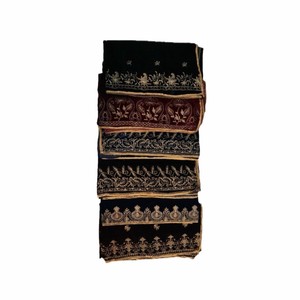 Chales de terciopelo hechos a mano para mujer, chales de talla grande fabricados en Pakistán, chales de lana cálidos de alta calidad - Product Image 5
