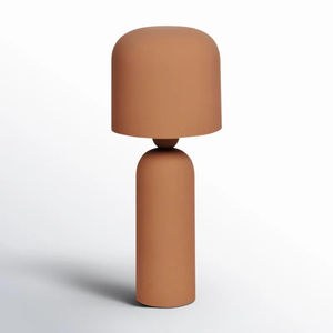 Lámpara de mesa de hierro de diseño europeo de lujo, ecológica, alimentada por CA para decoración del hogar, hoteles, bodas, fiestas - Product Image 1