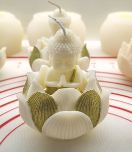 Velas minimalistas artesanales con aromas Premium, perfectas para regalos, spas, ambiente hogareño y aromaterapia. - Product Image 3