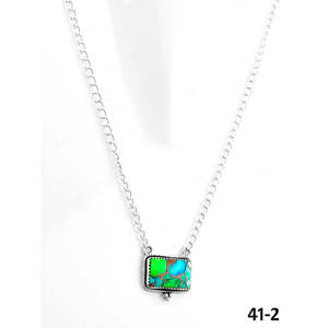 Collier artisanal du Sud-Ouest avec perles d'eau douce, turquoise, motif paon et dahlias, style religieux, en argent sterling et alliage de bois - Product Image 3