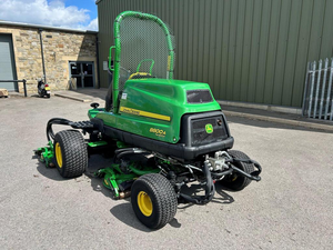 Nuevo Tractor Cortacésped John Deere 8800A de 48V y 2 Tiempos, Maquinaria Agrícola para Cortar Césped y Jardín en Venta - Product Image 3