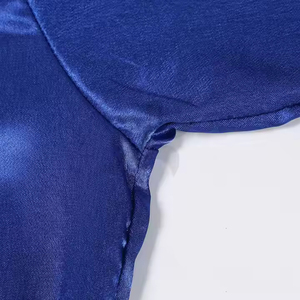 เสื้อคลุมสำหรับชกมวยพร้อมฮู้ดสีดำเสื้อคลุมสำหรับชกมวยพร้อมดีไซน์และขนาดตามสั่ง - Product Image 5