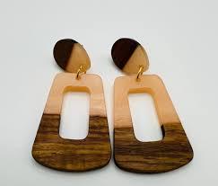 Manufacturer of India <b>Epoxy</b> <b>Resin</b> Jewelry Earrings Handmade Best Finishing Customized Design New <b>Resin</b> Earring Wholesale <b>Price</b> - Product Image 2