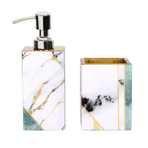 Juego de dispensador de jabón y vaso de madera hecho a mano con diseño de impresión esmaltada para baños vintage y contemporáneos - Product Image 1