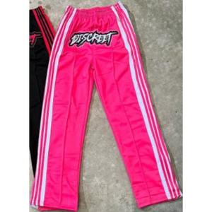 Tendance, vente en gros OEM, pantalons de jogging 100% coton, logo personnalisé, impression sérigraphique, pantalons empilés, streetwear, pantalons de survêtement rayés évasés pour hommes - Product Image 2