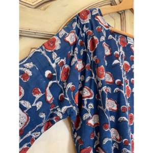 INDIGO VINE Ajrakh Top en Chiffon Taille Unique Imprimé Floral Tissu Viscose - Product Image 4