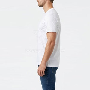 T-shirts pour hommes avec strass, design élégant et scintillant, tissu doux et confortable, adapté pour les tenues décontractées et à la mode - Product Image 6
