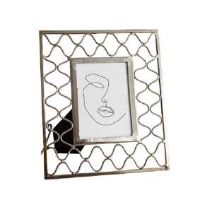 คลิปลวดตาข่ายทำด้วยมือทำจากโลหะแนวชนบทภาพตัดปะติดผนังแนววินเทจสมัยใหม่สำหรับแขวนภาพถ่ายหลายภาพสำหรับเดือนรอมฎอนภาพนิ่ง - Product Image 3