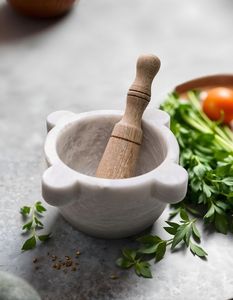Mortero y Maja de Mármol de Alto Rendimiento para Chefs Profesionales que Requieren Precisión y Molienda Fina - Product Image 2