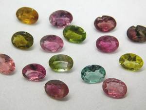 Fabricant Indien Vente en Gros Haute Qualité Quartz Facetté Coupe Ovale Multi-Quartz Naturel Motif Mixte Tailles Variées 100 pièces Œil de Chat DIY - Product Image 3