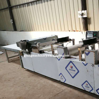 Extrudeuse de barre de sucrerie d'arachide Chikki faisant la ligne de production de nougat d'arachide de machine