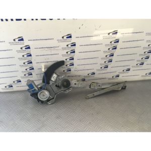 MOTORE ELETTRICO PER FINESTRINO ANTERIORE DESTRO HYUNDAI Matrix 1st Series 98820171000 (01>07) - Product Image 1