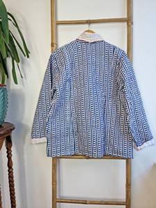 Chaqueta Kimono Kantha de diseñador atractivo sostenible para mujeres damas para estilo de fiesta en la playa en tamaño personalizado y regalos de cumpleaños - Product Image 2