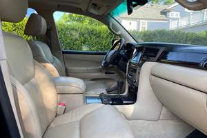 USADO LHD/RHD 2010 LE X US LX 570 - Product Image 5