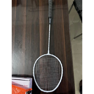 Raqueta de Bádminton Profesional Ultraligera de Aluminio para Práctica y Tensión - Product Image 1