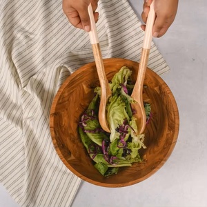 Nouveauté 2026 : Serveur à salade manuel en bois fait main, écologique et compatible lave-vaisselle, idéal pour servir salades et fruits - Product Image 5