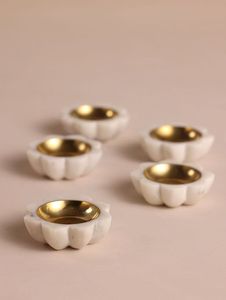 Portavelas de Mármol y Metal de Primera Calidad, Decoración Ecológica para el Hogar, para Espacios Elegantes y una Luz de Vela Suave - Product Image 5