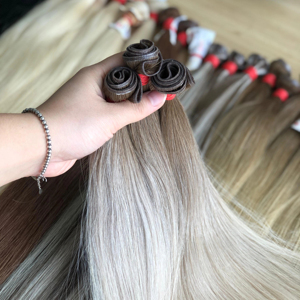 Extensions de cheveux Genius Weft Super Double Skin Weft 100% cheveux vierges non traités, cheveux vierges Remy vietnamiens, liés à la main, décoloration - Product Image 1