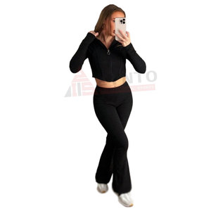 Survêtement pour femmes de haute qualité, vêtements de mode, survêtement pour femmes, best-seller, crop top pour femmes, survêtement évasé - Product Image 1