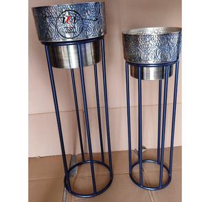 Vente chaude Nouvelle Arrivée Mur De Fer Décoratif Martelé Jardinières avec Support Tailles Personnalisées Finition Unique pour la Décoration De Mariage - Product Image 2