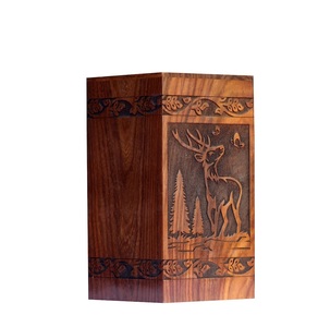 Urna de palisandro hecha a mano para cenizas humanas Diseño de ciervo Cremación personalizada para cenizas Hecho a mano Grande - Product Image 4