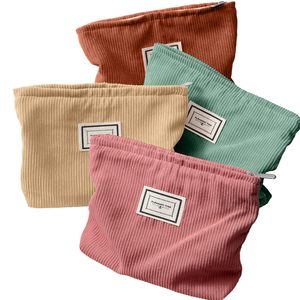 Vente en gros de pochettes à fermeture éclair en toile de coton personnalisées, réutilisables, écologiques, sacs de maquillage simples de grande capacité avec impression de logo - Product Image 3