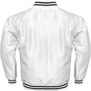 Chaqueta Bomber Varsity de satén Chaqueta de béisbol acolchada Varsity de satén de seda bordada personalizada Hecho en Pakistán - Product Image 4