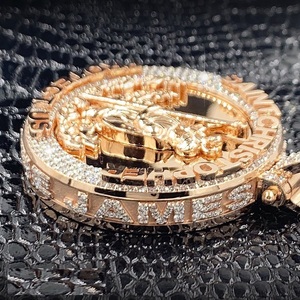 จี้เพชรโมอิสทรงกลมแบบกำหนดเองสัมผัสสีทอง14K | จี้เพชรโมอิสซาไนต์สองโทน | เครื่องทดสอบเพชรผ่านเสน่ห์แบบกำหนดเอง - Product Image 4