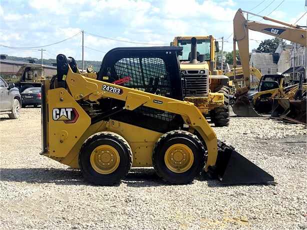 Affordable Price Caterpillar 242D3 Skid Steer Loader with Enclosed Cab Ready to Ship Worldwide