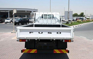 CAMIÓN MITSUBISHI CANTER FUSO USADO 2022, 9000 kg de Peso Bruto Vehicular, 109 CV, Euro 5, Diésel, Manual, Vehículo Comercial Ligero - Product Image 4