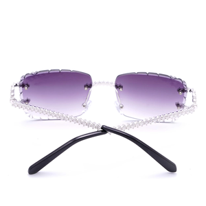 Lunettes de soleil rectangulaires en acier inoxydable avec monture glacée, verres dégradés violets et strass étincelants – Accessoire de mode pour hommes et femmes - Product Image 3