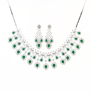 ชุดสร้อยคอชุบโรเดียมีดีไซน์คลาสสิกเพทายลูกบาศก์420312สีเขียว - Product Image 1