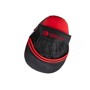 Nouveaux coussinets de mise au point pour adultes à la mode pour la boxe et l'entraînement aux arts martiaux Gants en cuir de haute qualité - Product Image 4