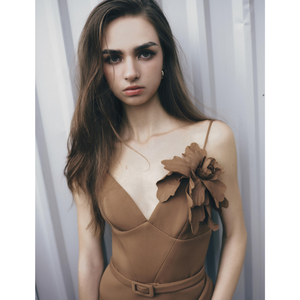 Fabricante de Vietnam Vestidos formales Enzo Leo OEM ODM Ropa elegante Moda para mujer Ajuste elegante Suministro de ropa cómoda - Product Image 5