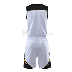 Polyester Made Basketball Uniform Set Sports Ware Youth Team Ware Basketball Uniform Kit With Custom Logo - Product Image 2