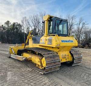 Machines de construction D65PX-15 d'occasion Komatsu Bulldozer - Product Image 3
