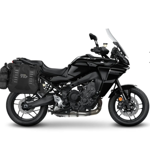 Motocicleta deportiva de alto rendimiento TRACER 9 estándar - Product Image 1