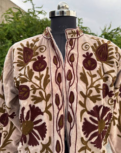 Vêtements pour femmes belle veste en velours avec broderie à motif floral veste Suzani pour fille de travail pour veste de fête - Product Image 2
