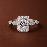 Anillo de Compromiso Clásico para Mujer con Zirconia Cúbica de Corte Radiante de 2.95 Quilates TCW, Engaste de Barra, Plata IGI, Alta Calidad Personalizada